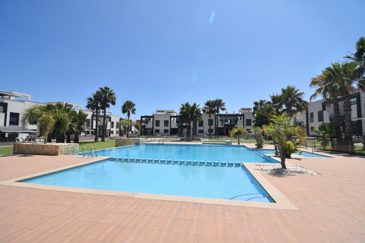 Oasis Beach Ориуэла Экстерьер фото